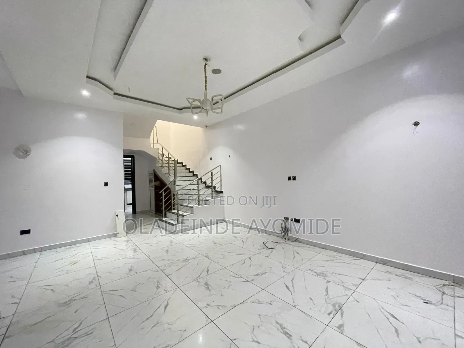 4bdrm Duplex in Chevy View Estate, Chevron for rent in Chevron