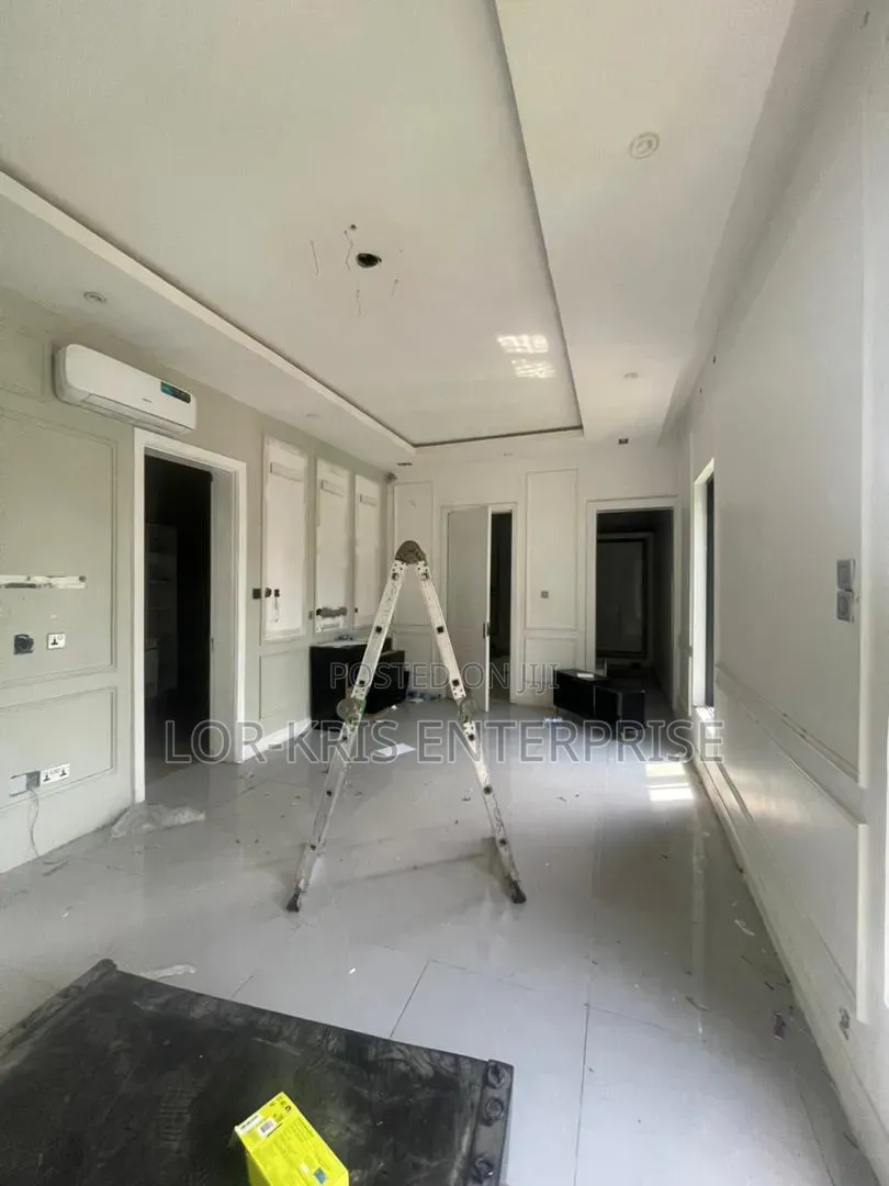 Mini Flat in Vi, Adeola Odeku for rent in Adeola Odeku