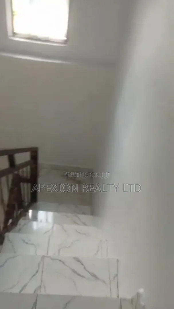 2bdrm Duplex in Majesty Estate, New Layout for rent in New Layout