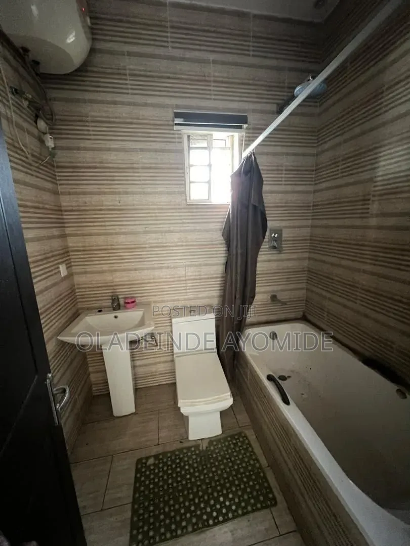 1bdrm Shared Apartment in Ikate Lekki Phase1 for rent in Ikate