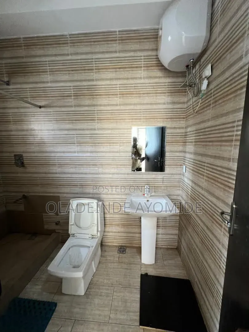 1bdrm Shared Apartment in Ikate Lekki for rent in Ikate