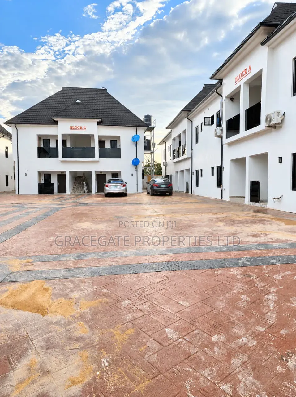 2bdrm Block of Flats in Lugbe After Dunamis for rent in Sabon Lugbe