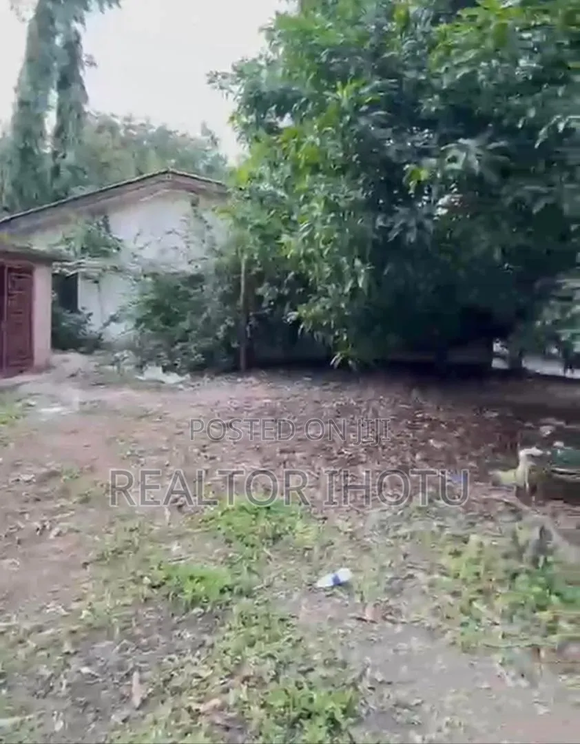 1000sqm, Prime Commercial Property for Sale – Wuse 2, Abuja in Zone 2 / Wuse