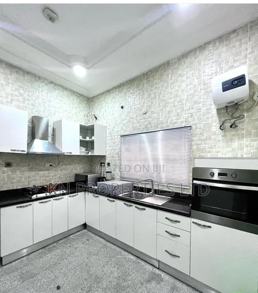 Furnished 4bdrm Apartment in Wuye for rent in Wuye