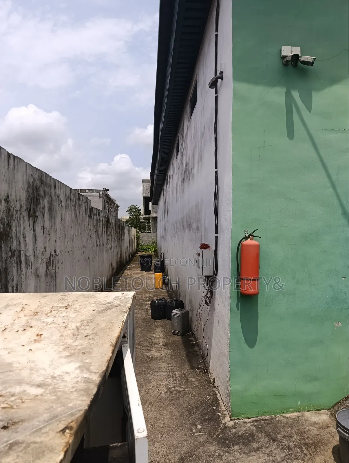 Warehouse for Sale Off Governors Rd Ikotun in College