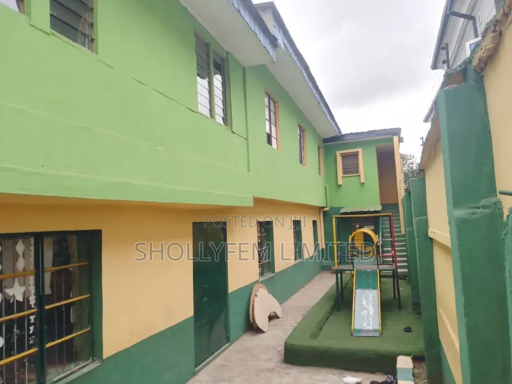 House for Sale in Iyana Ipaja