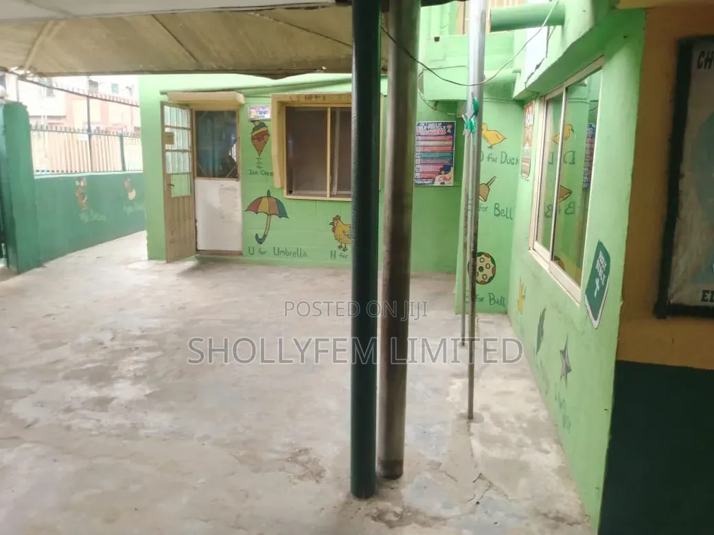 House for Sale in Iyana Ipaja