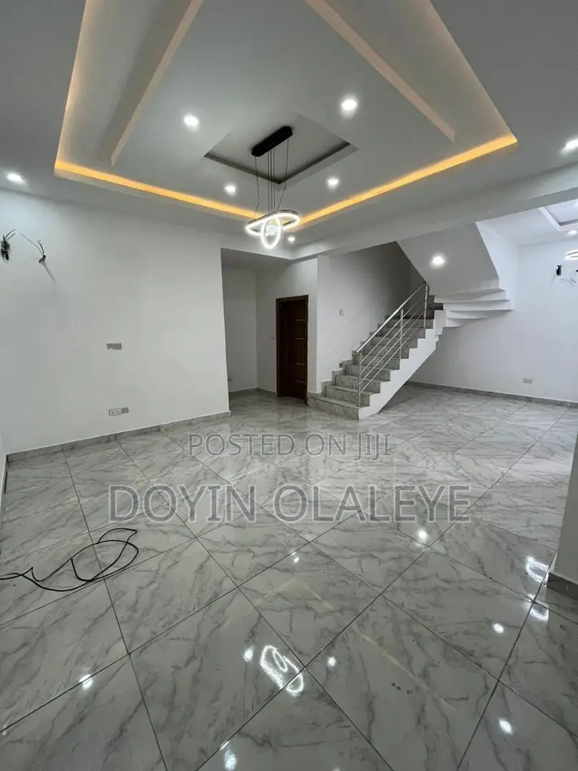 4bdrm Duplex in Ado / Ajah for sale in Ado / Ajah