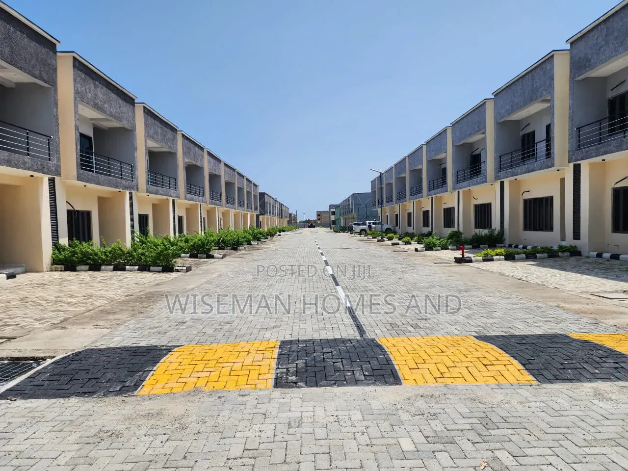 2bdrm Duplex in Off Ogombo Road By for rent in Abraham Adesanya Estate