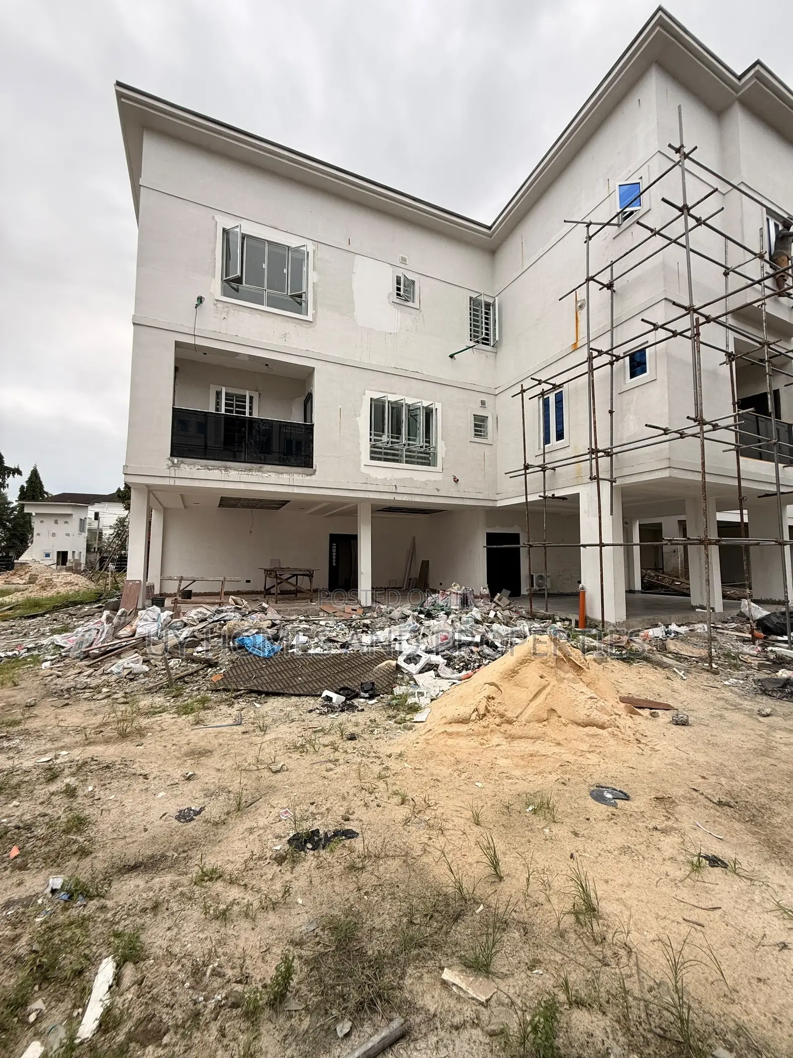 5bdrm Duplex in Old GRA for sale in Old GRA
