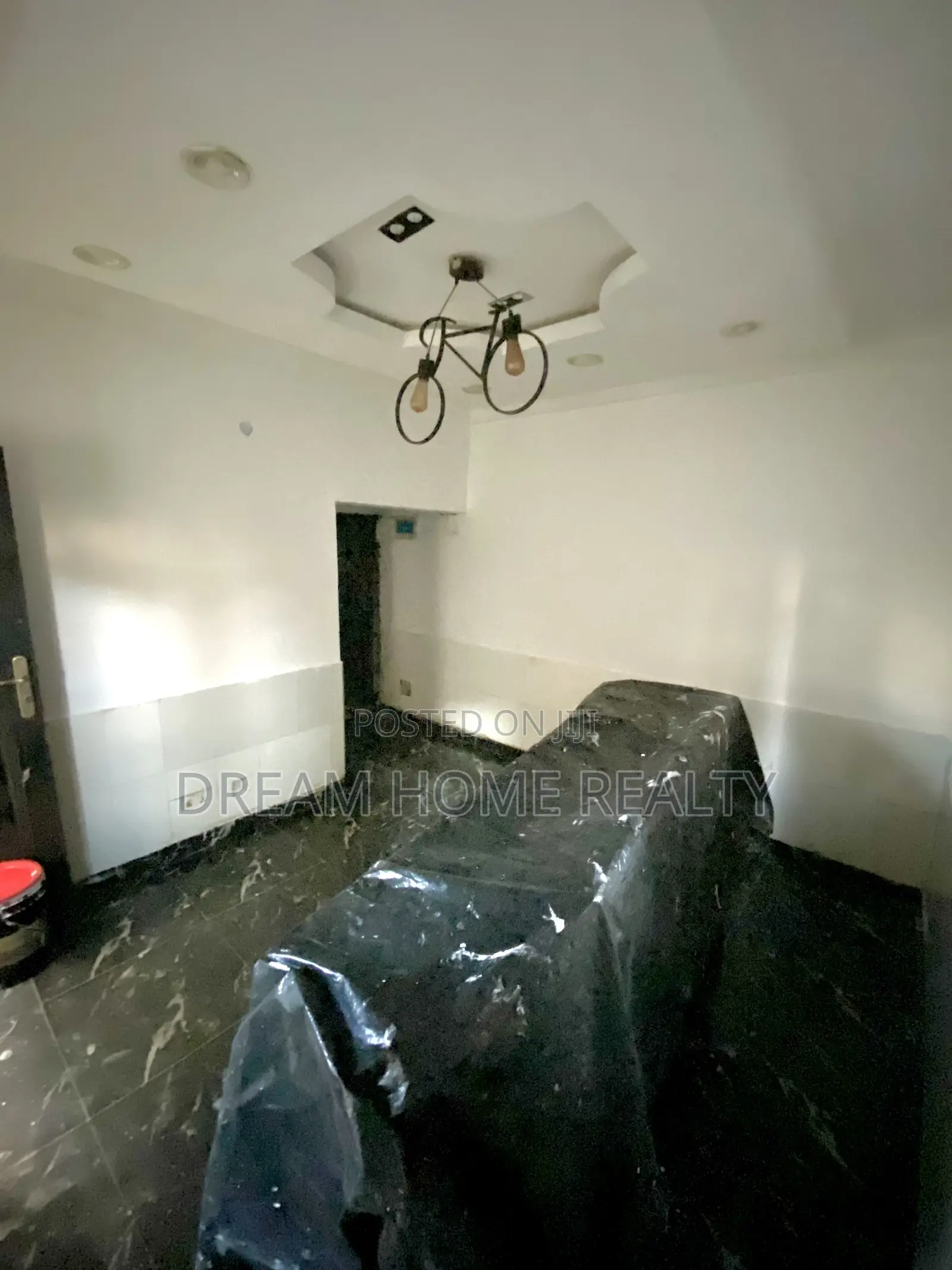 1bdrm Apartment in Ikota - Lekki for rent in Ikota