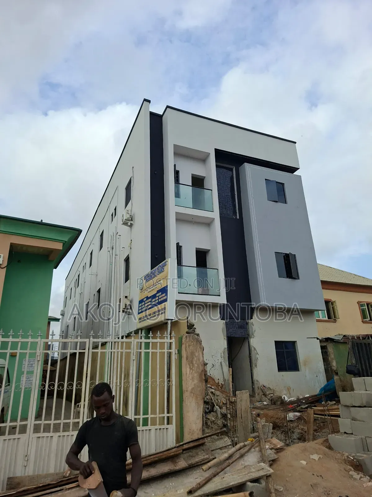 Units of Self Con for Lease in This Newly Built House 12 Million. in Ikorodu Road / Shomolu