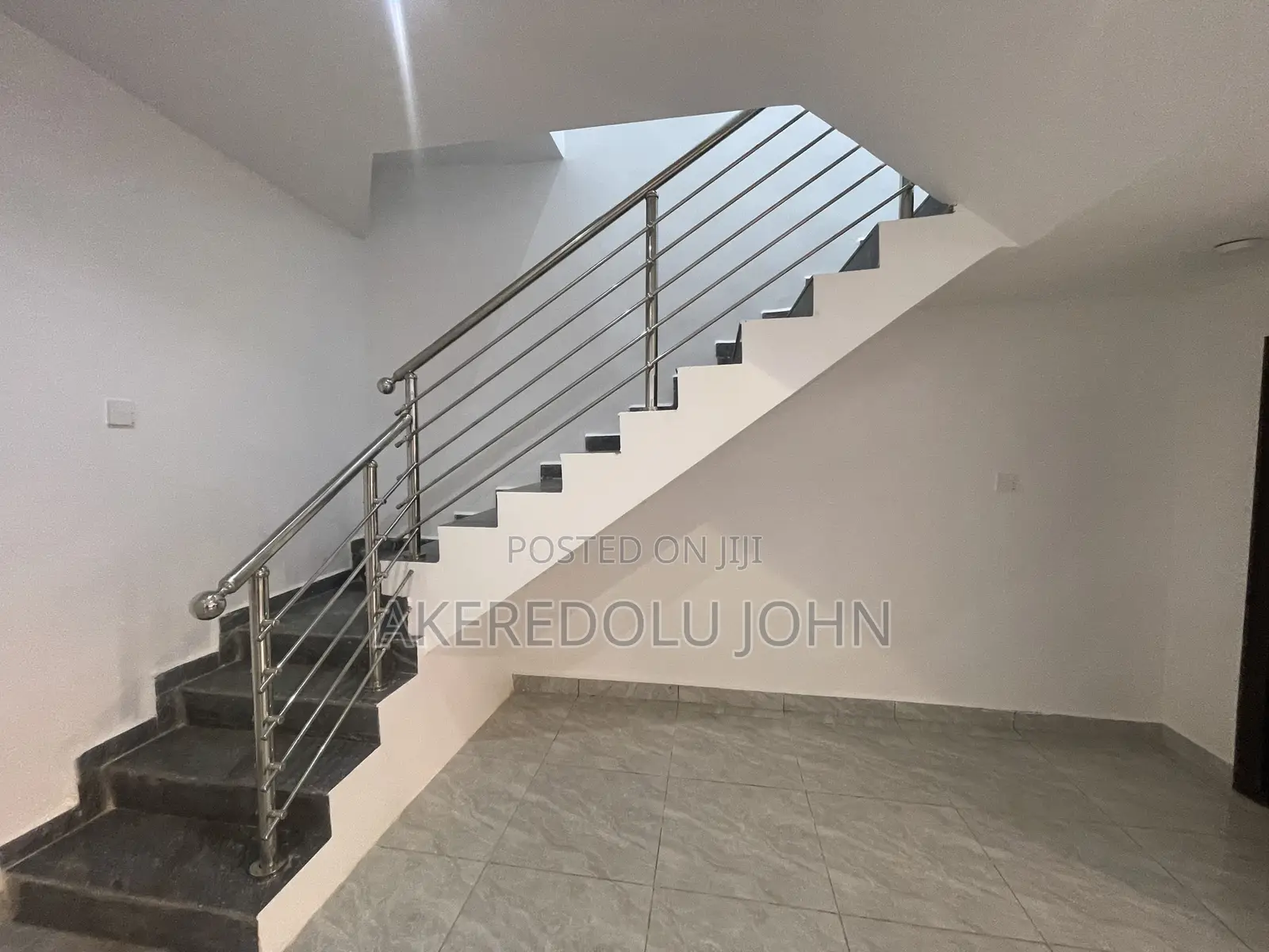 3bdrm Townhouse/Terrace in Idu for sale in Idu