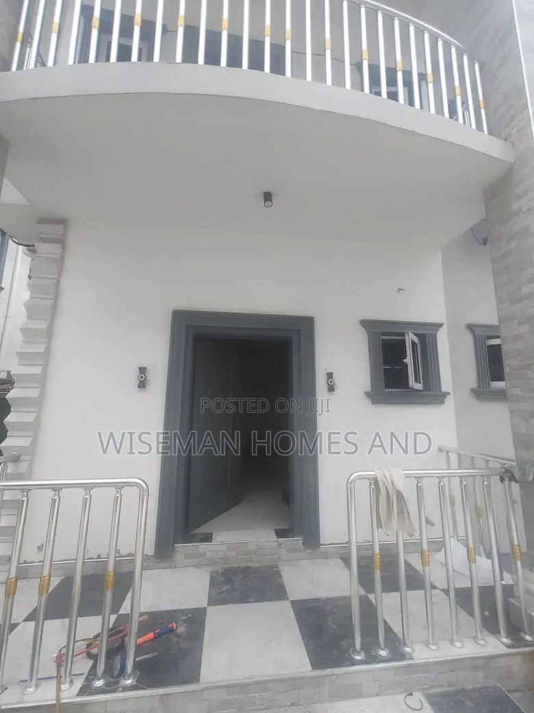 3bdrm Apartment in Blenco Axis for rent in Sangotedo