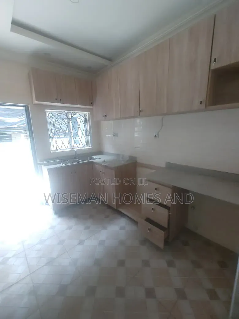 3bdrm Apartment in Blenco Axis for rent in Sangotedo