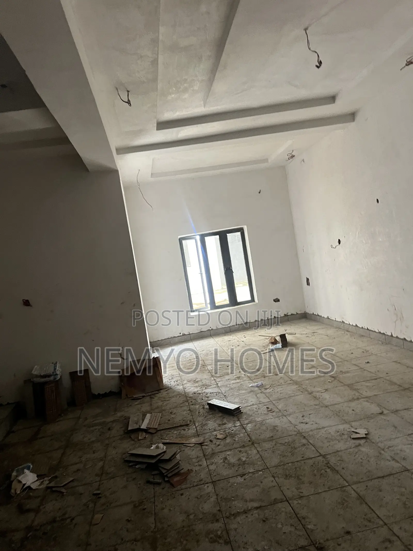 4bdrm Duplex in Kaura for sale in Kaura