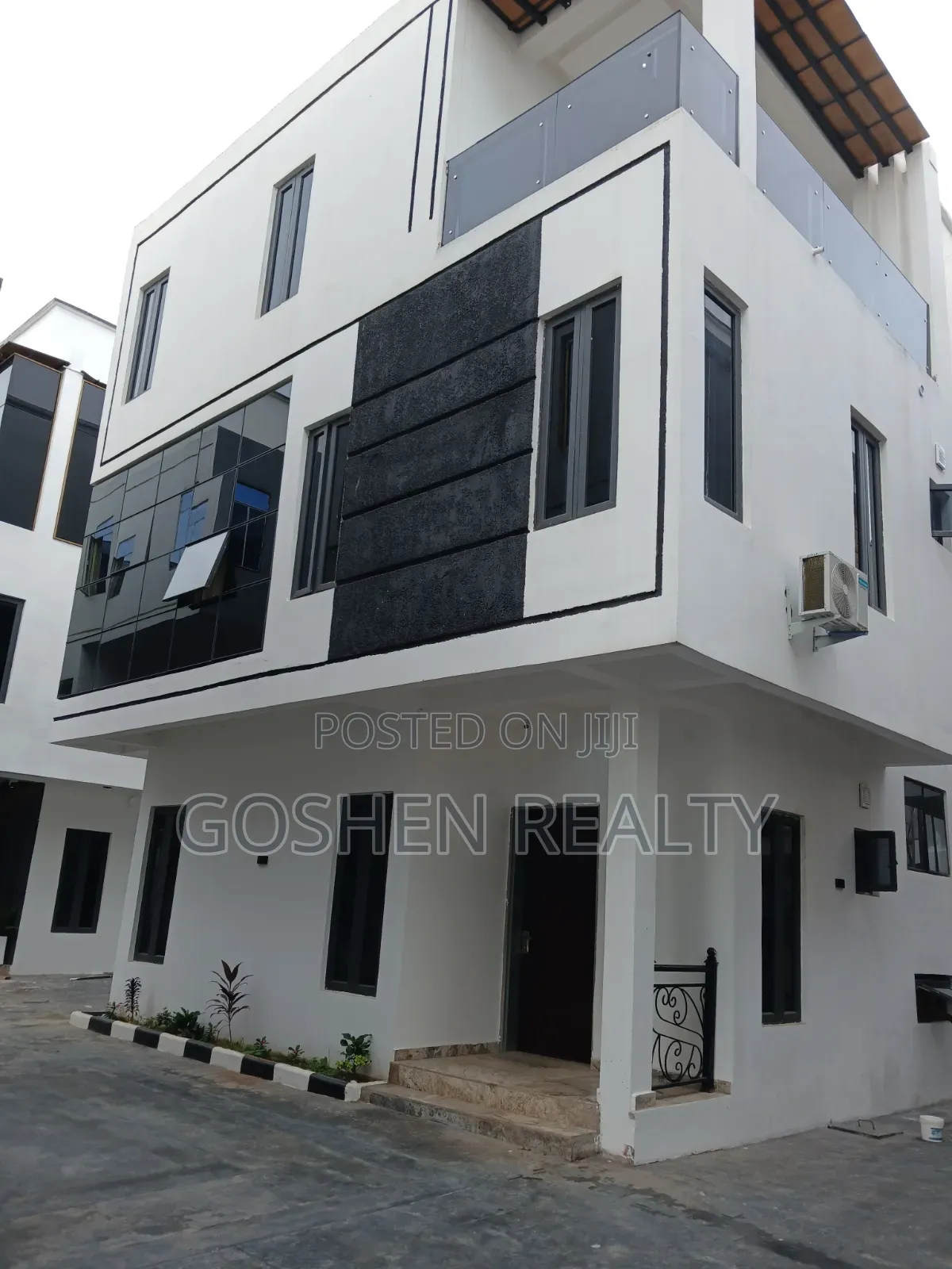 Furnished 5bdrm Duplex in Jahi for sale in Jahi