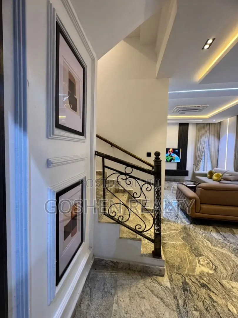 Furnished 5bdrm Duplex in Jahi for sale in Jahi