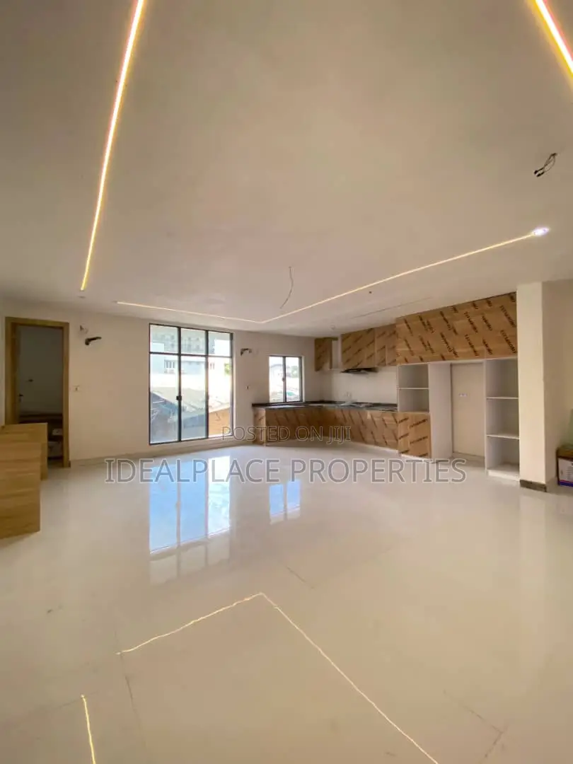 2bdrm Apartment in Victoria Island for sale in Victoria Island