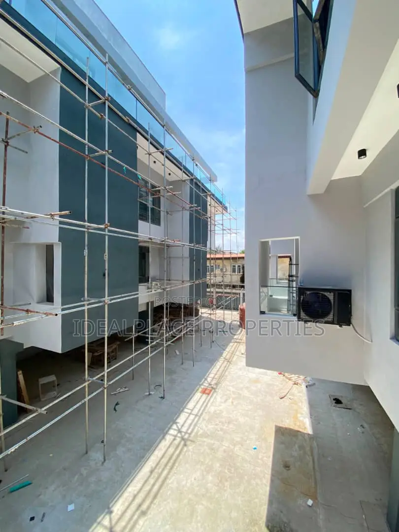4bdrm Townhouse/Terrace in Victoria Island for sale in Victoria Island