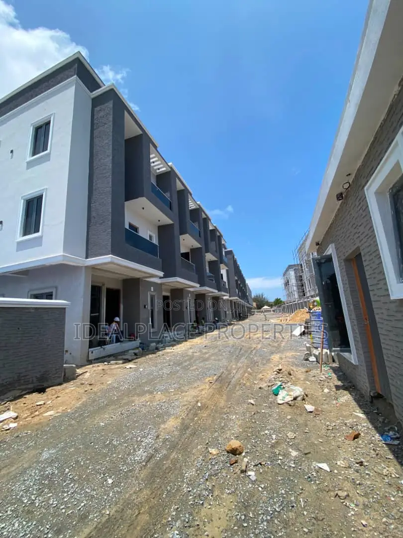 4bdrm Townhouse/Terrace in Victoria Island for sale in Victoria Island
