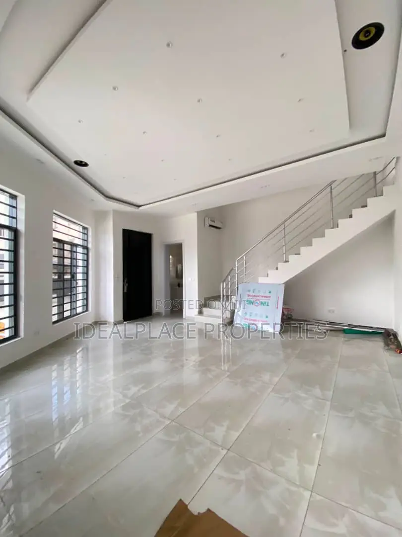 4bdrm Townhouse/Terrace in Victoria Island for sale in Victoria Island