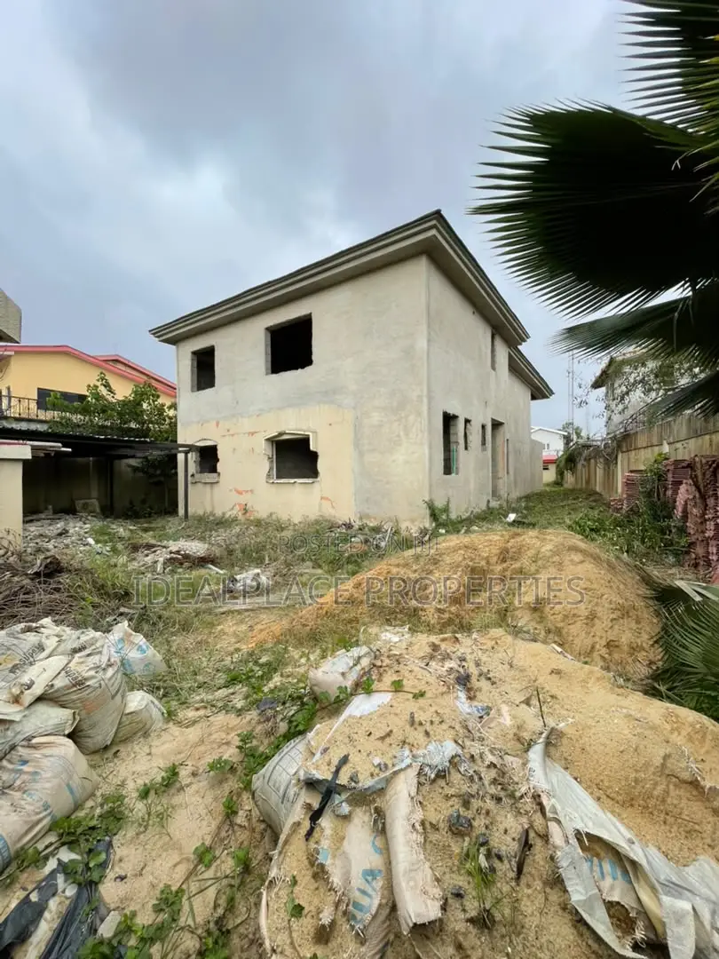 4bdrm Duplex in VGC / Ajah for sale in VGC / Ajah