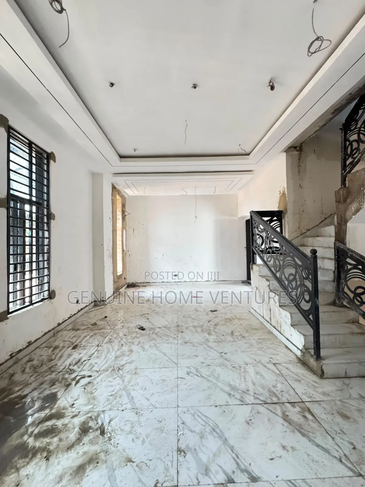 4bdrm Duplex in Alaka Estate for sale in Alaka Estate