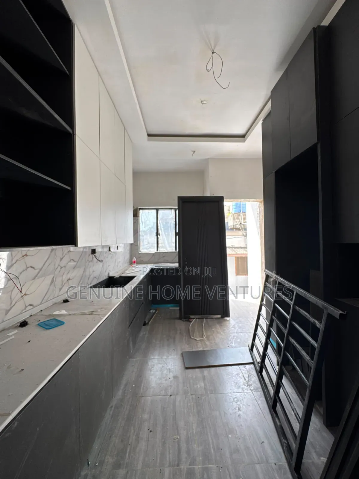 4bdrm Duplex in Alaka Estate for sale in Alaka Estate