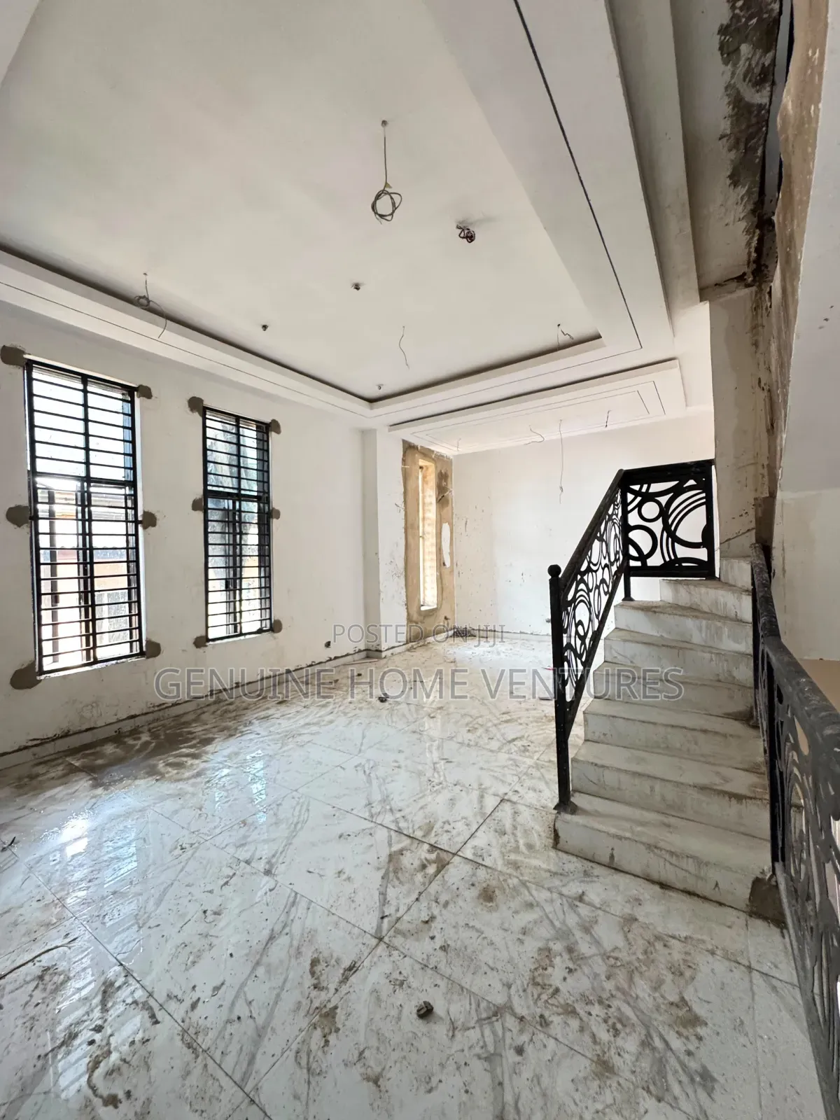 4bdrm Duplex in Alaka Estate for sale in Alaka Estate