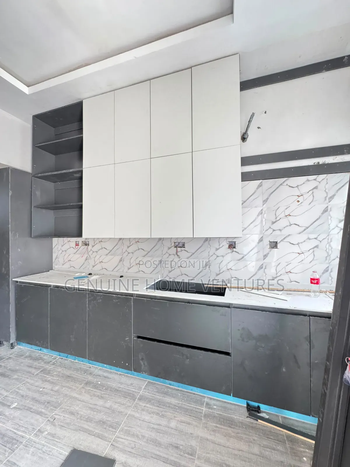 4bdrm Duplex in Alaka Estate for sale in Alaka Estate
