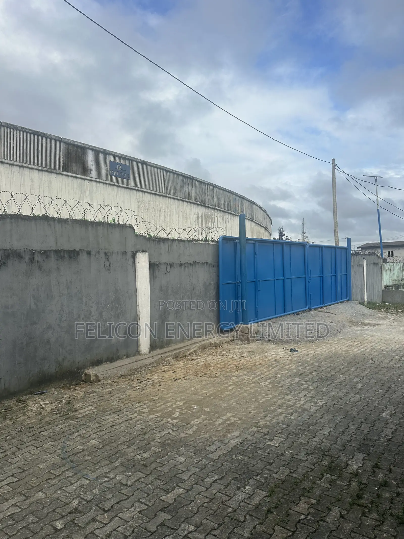 Industrial Yard + Office Space for Lease | ₦13m/Year| No Agency Fee in Woji