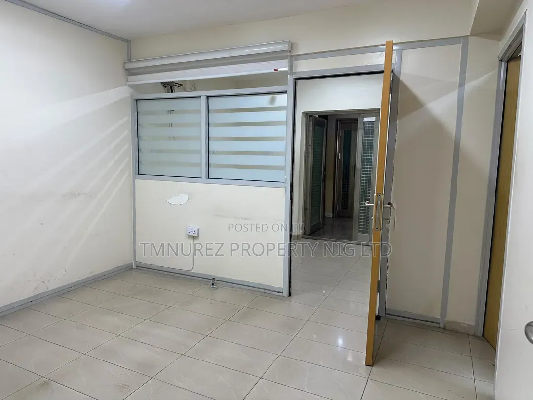 Office Space for Rent Oniru Vi for Rent in 1004