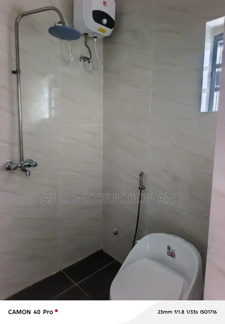 2bdrm Block of Flats in Kolapo Ishola Gra, for rent in Akobo