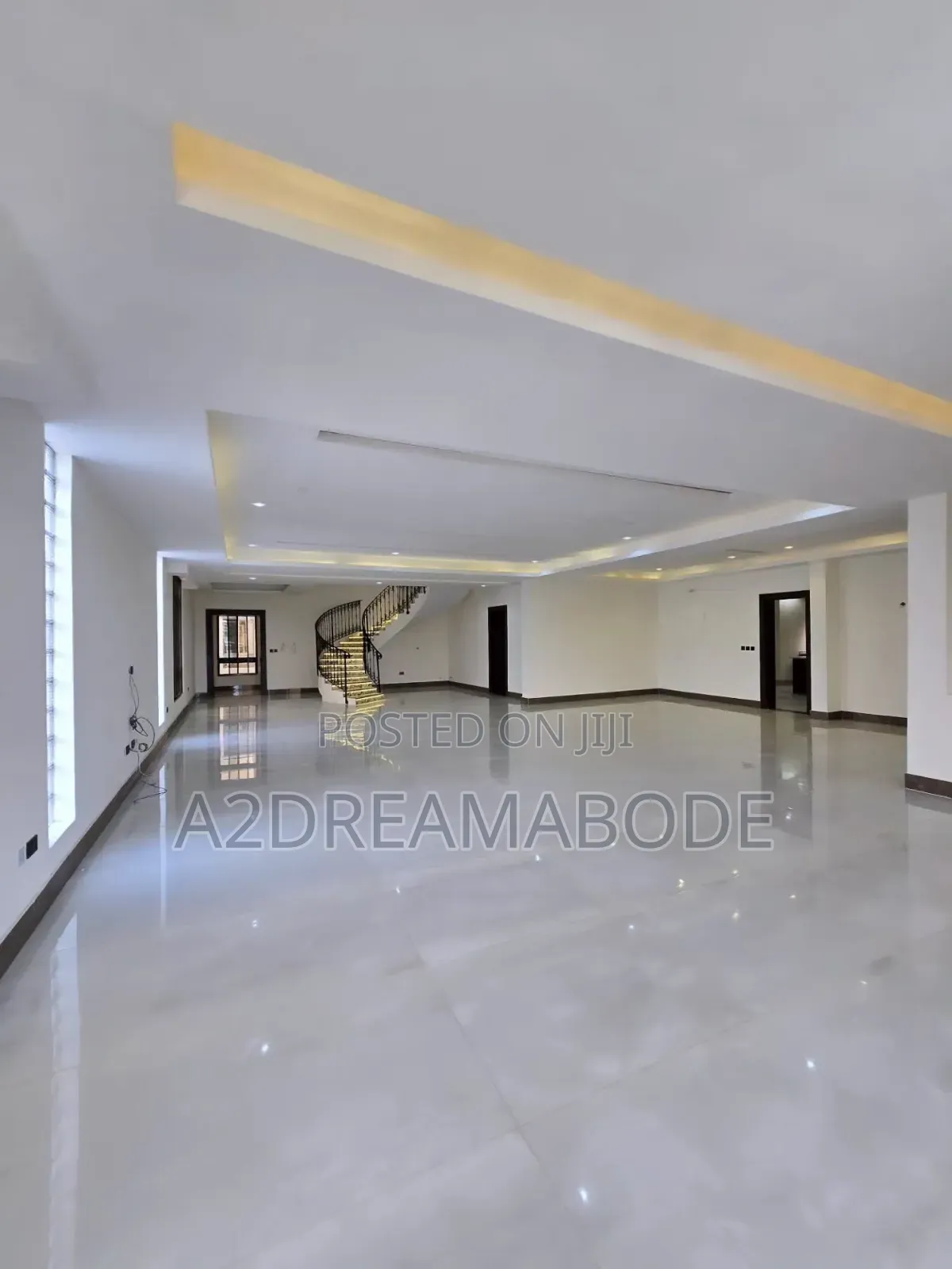 5bdrm Duplex in Ikoyi for sale in Old Ikoyi