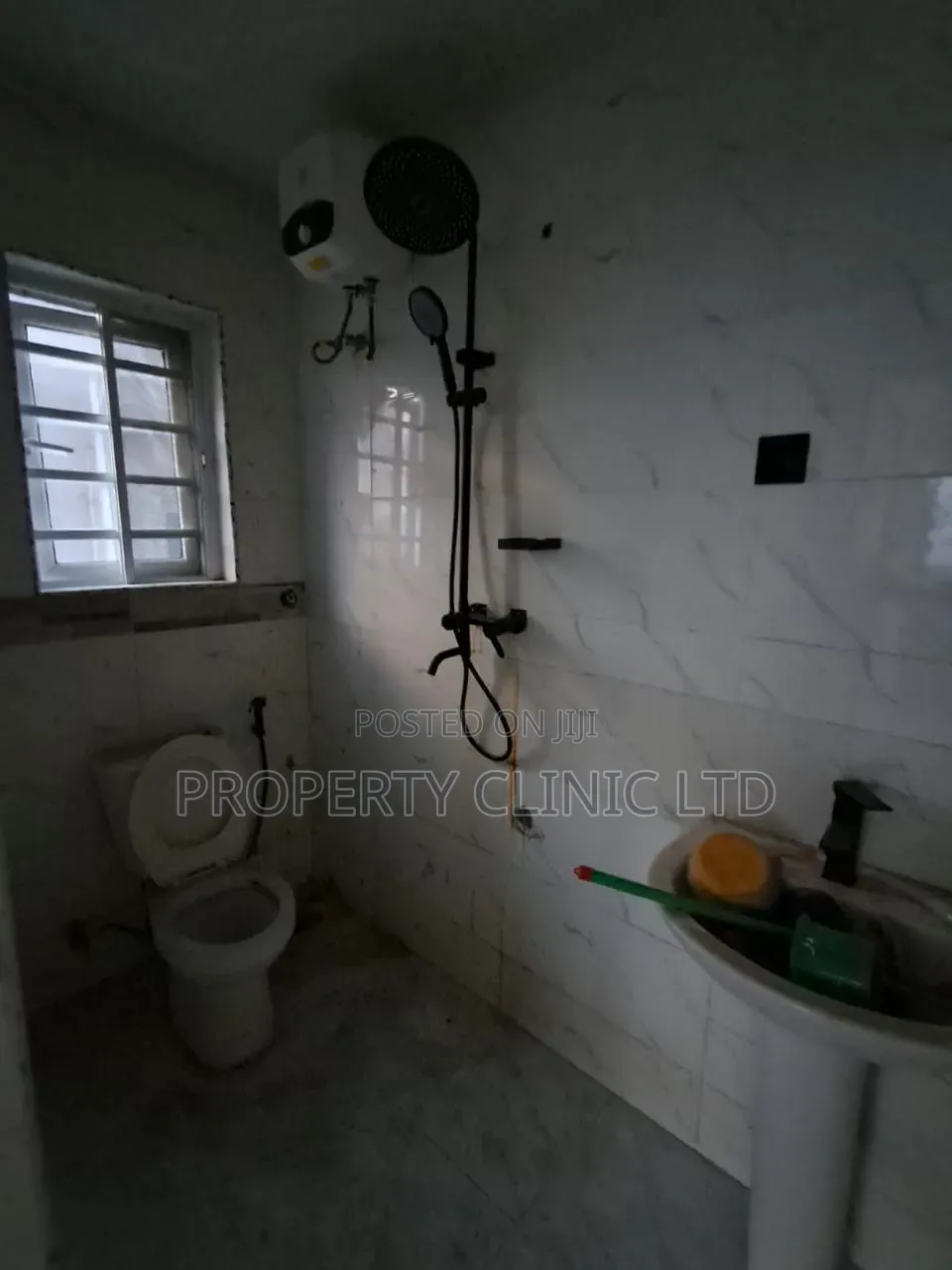 2bdrm Apartment in Alagomeji for rent in Alagomeji