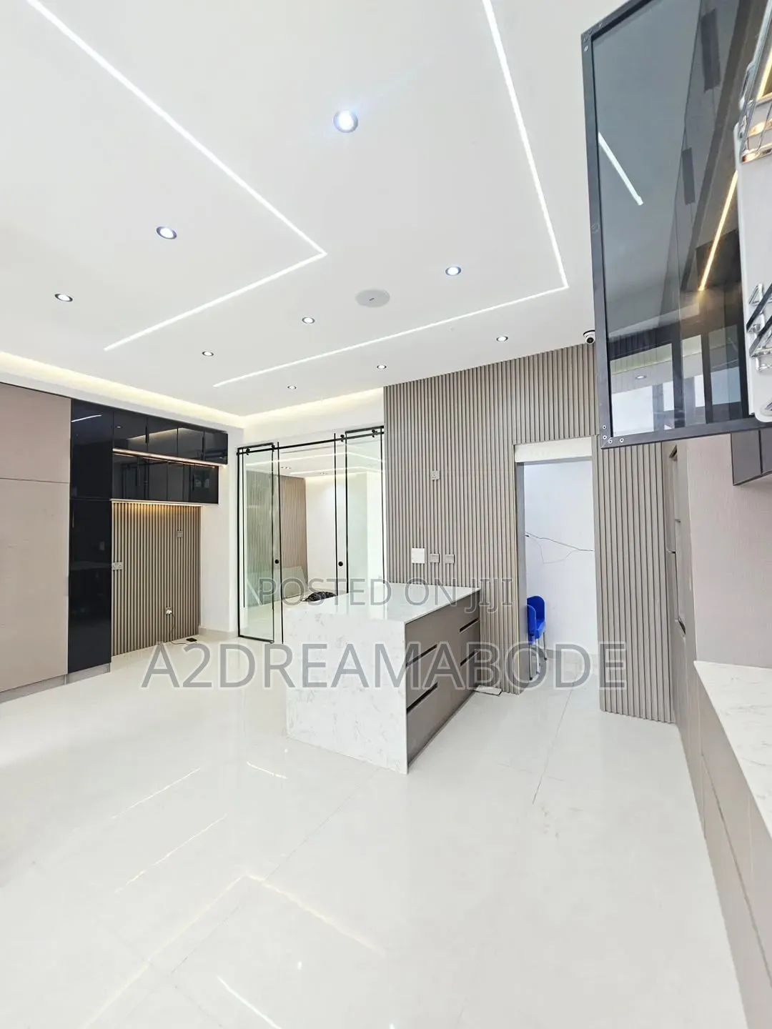 6bdrm Duplex in Lekki Phase 1 for sale in Lekki Phase 1