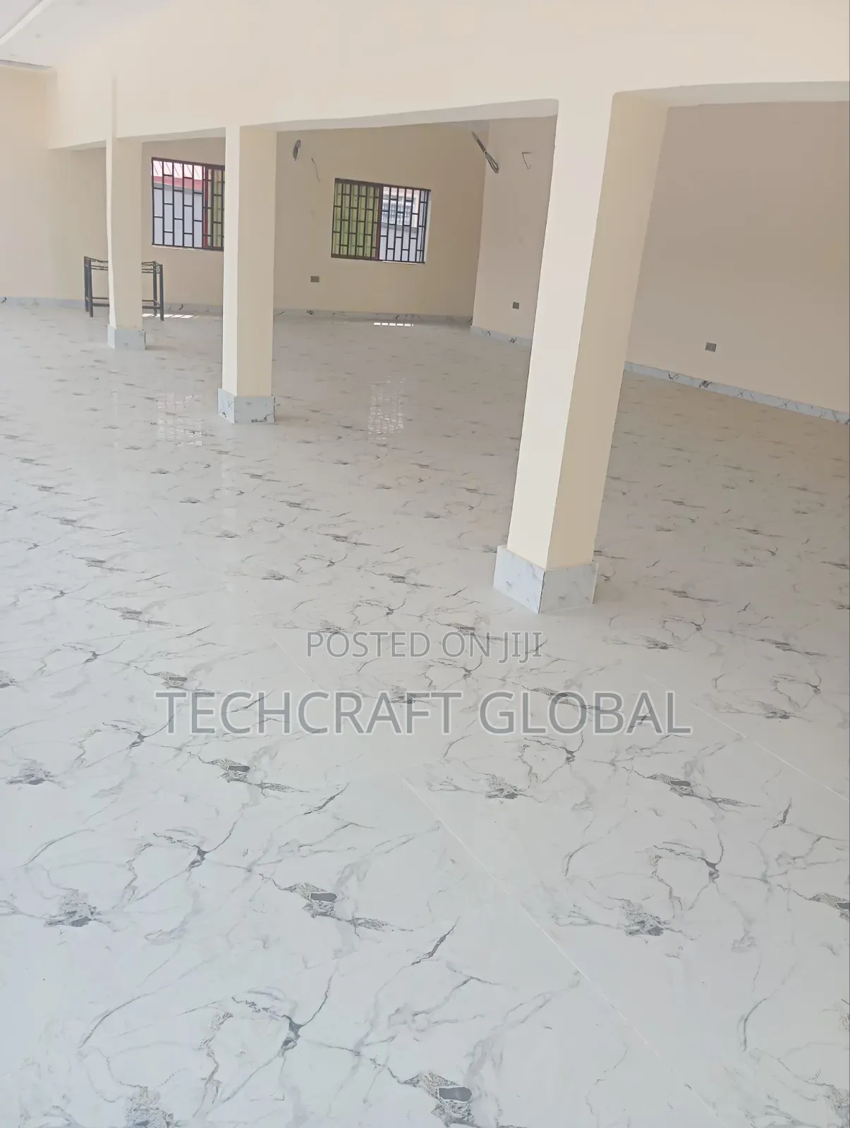 Massive Shop With 3 Toilets 2 Offices Ensuit Directly Facing Express in Olokonla