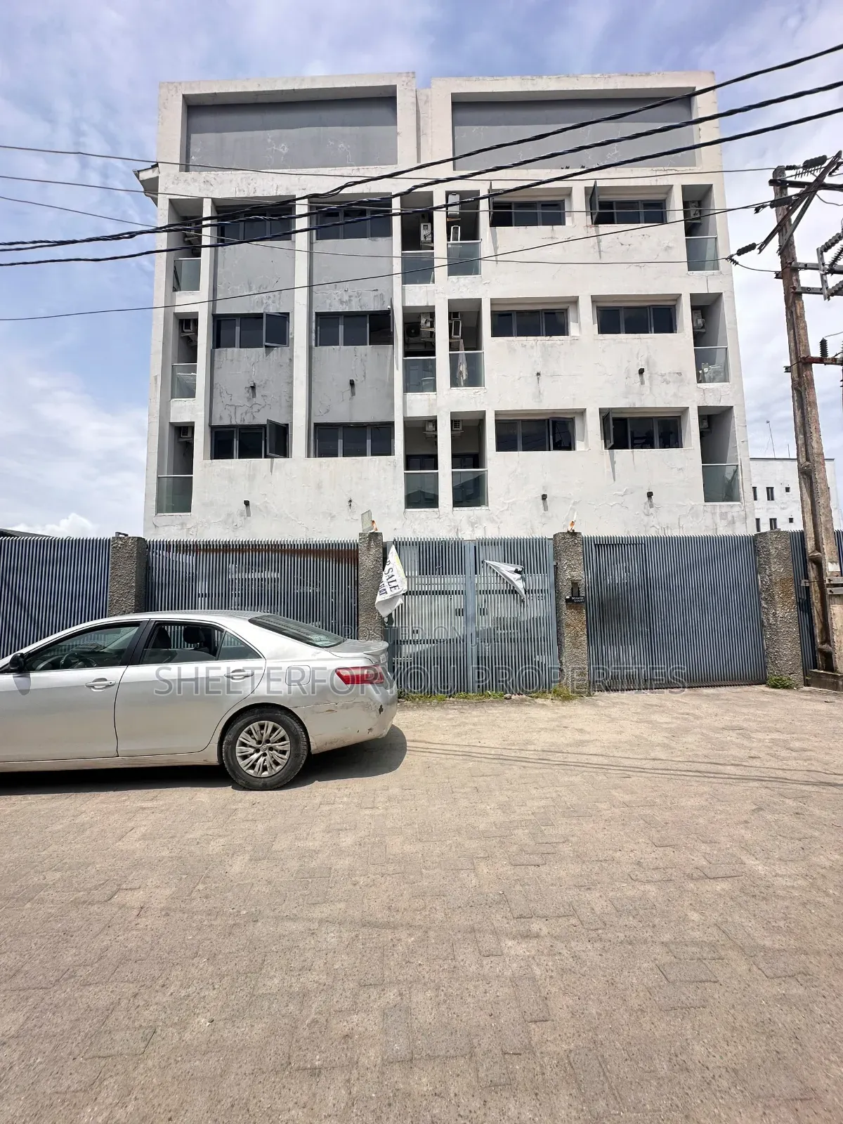 Furnished 2bdrm Apartment in Ikate for sale in Ikate