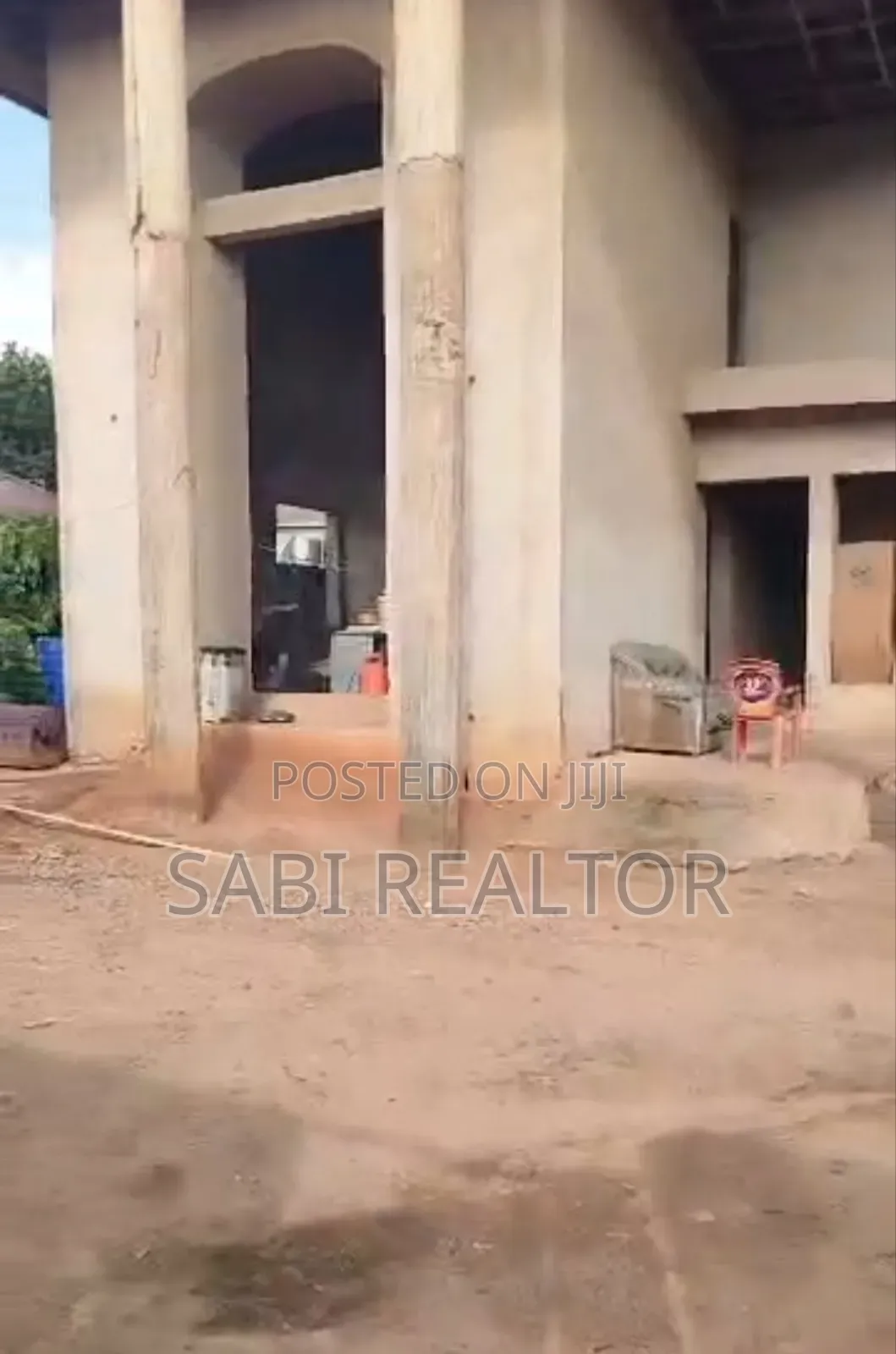5bdrm Duplex in Abesan for sale in Abesan