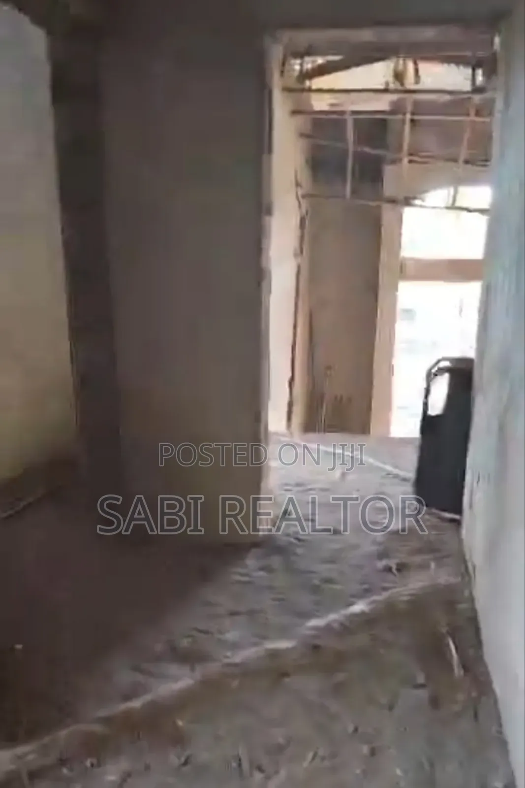 5bdrm Duplex in Abesan for sale in Abesan