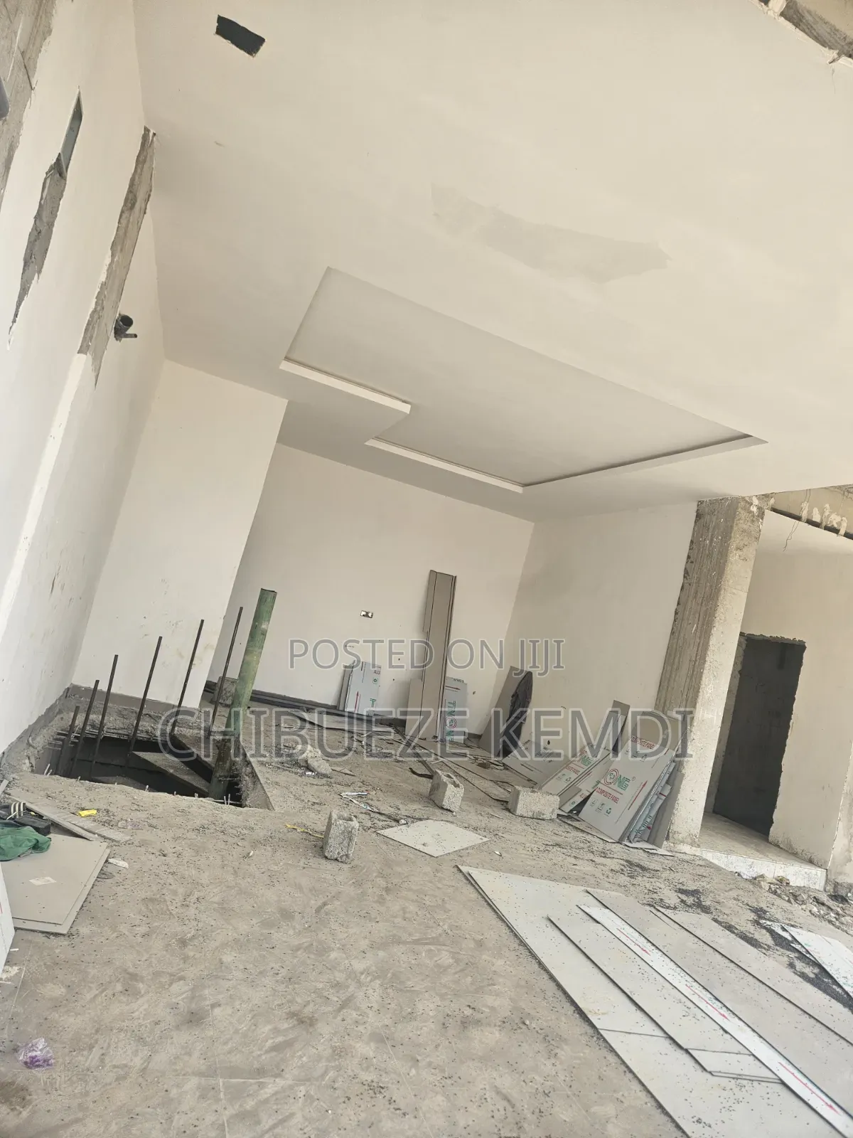 Zone 3 Shops in Abuja in Zone 3 / Wuse
