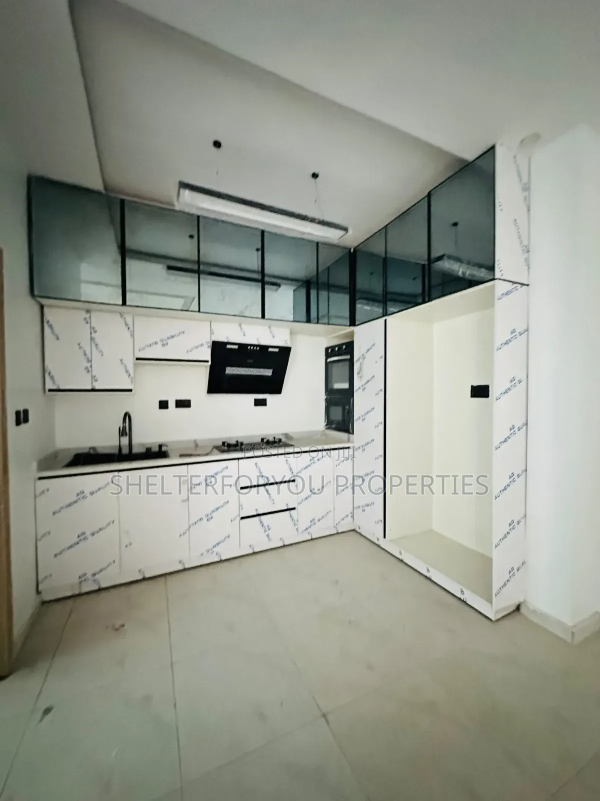 1bdrm Apartment in Ikate for sale in Ikate