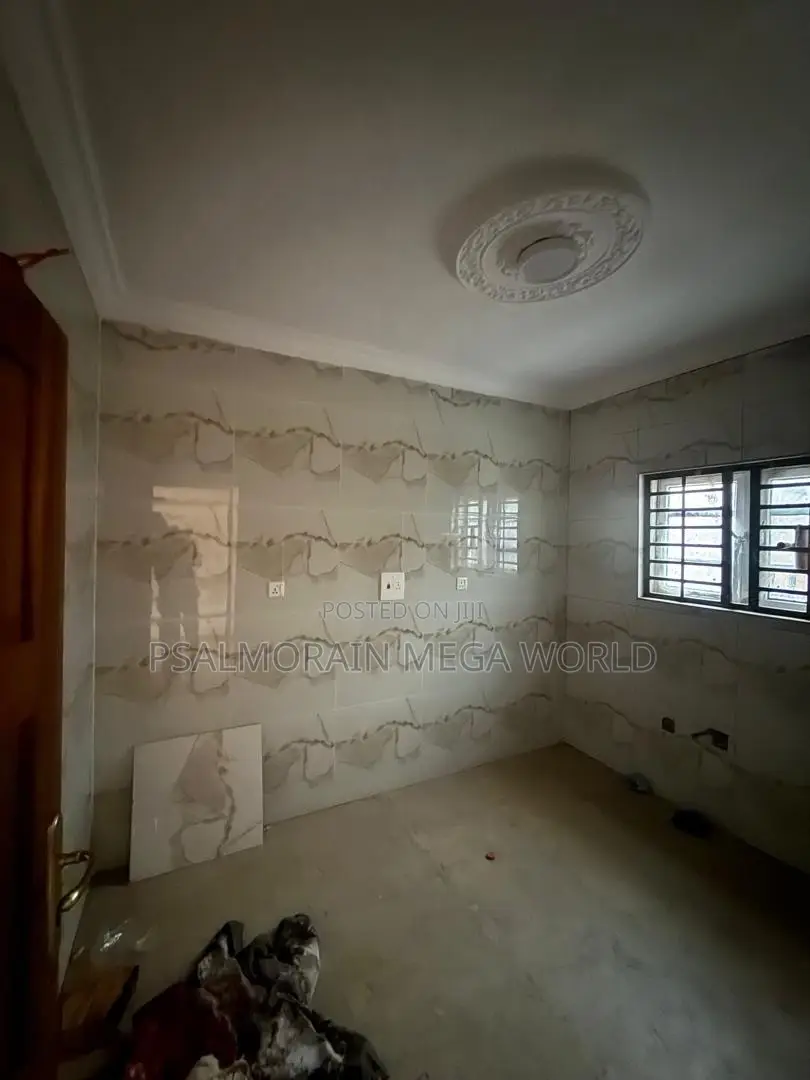 2bdrm Block of Flats in Akala Express for rent in Akala Express