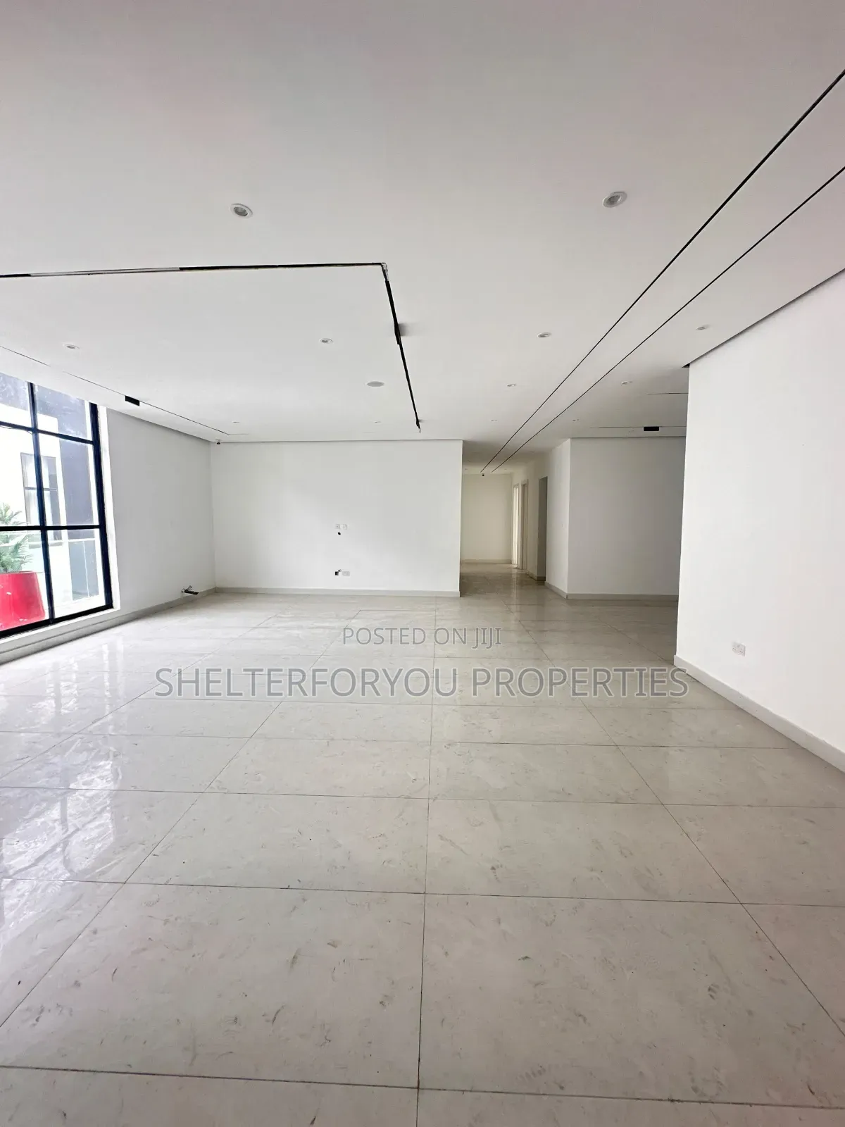 4bdrm Penthouse in Ikate for sale in Ikate