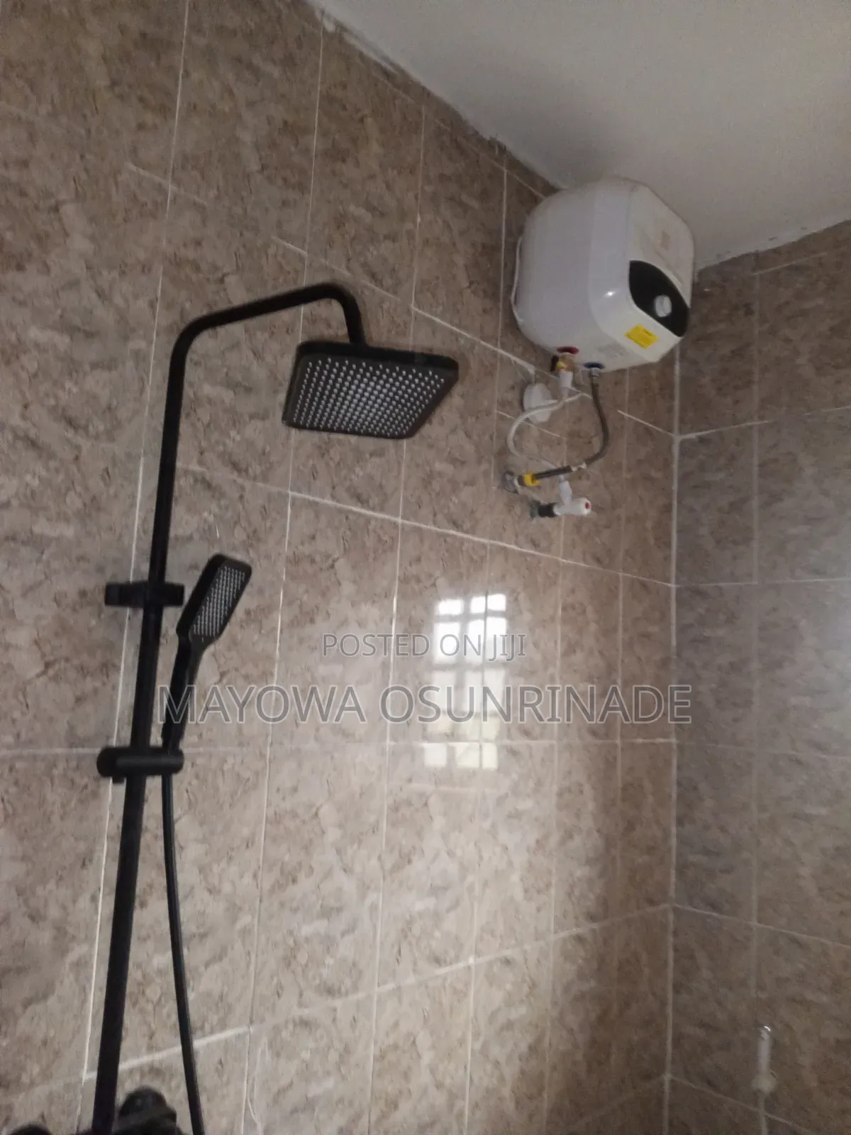 2bdrm Apartment in Ologuneru for rent in Ologuneru