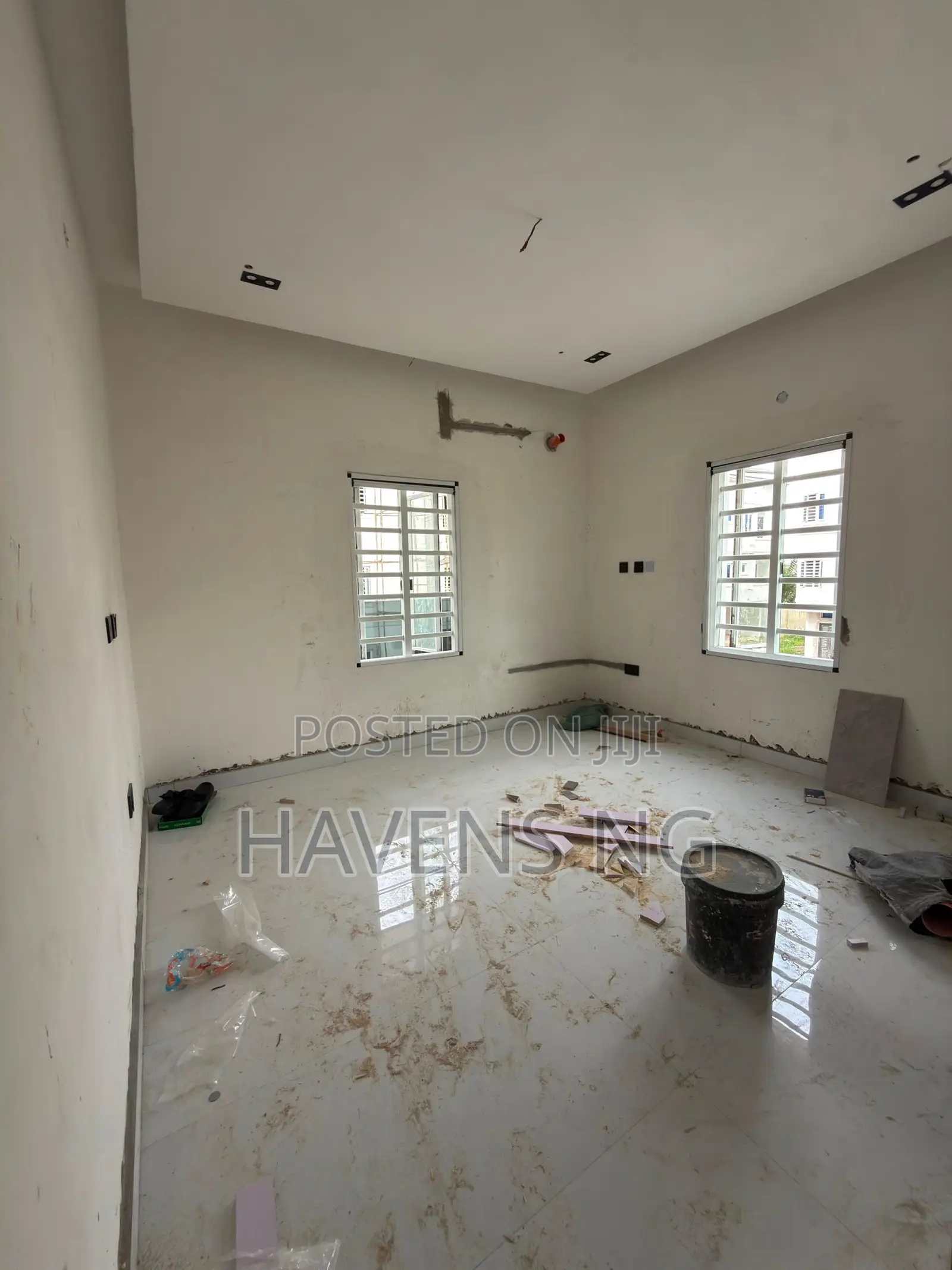 5bdrm Duplex in Old GRA for sale in Old GRA