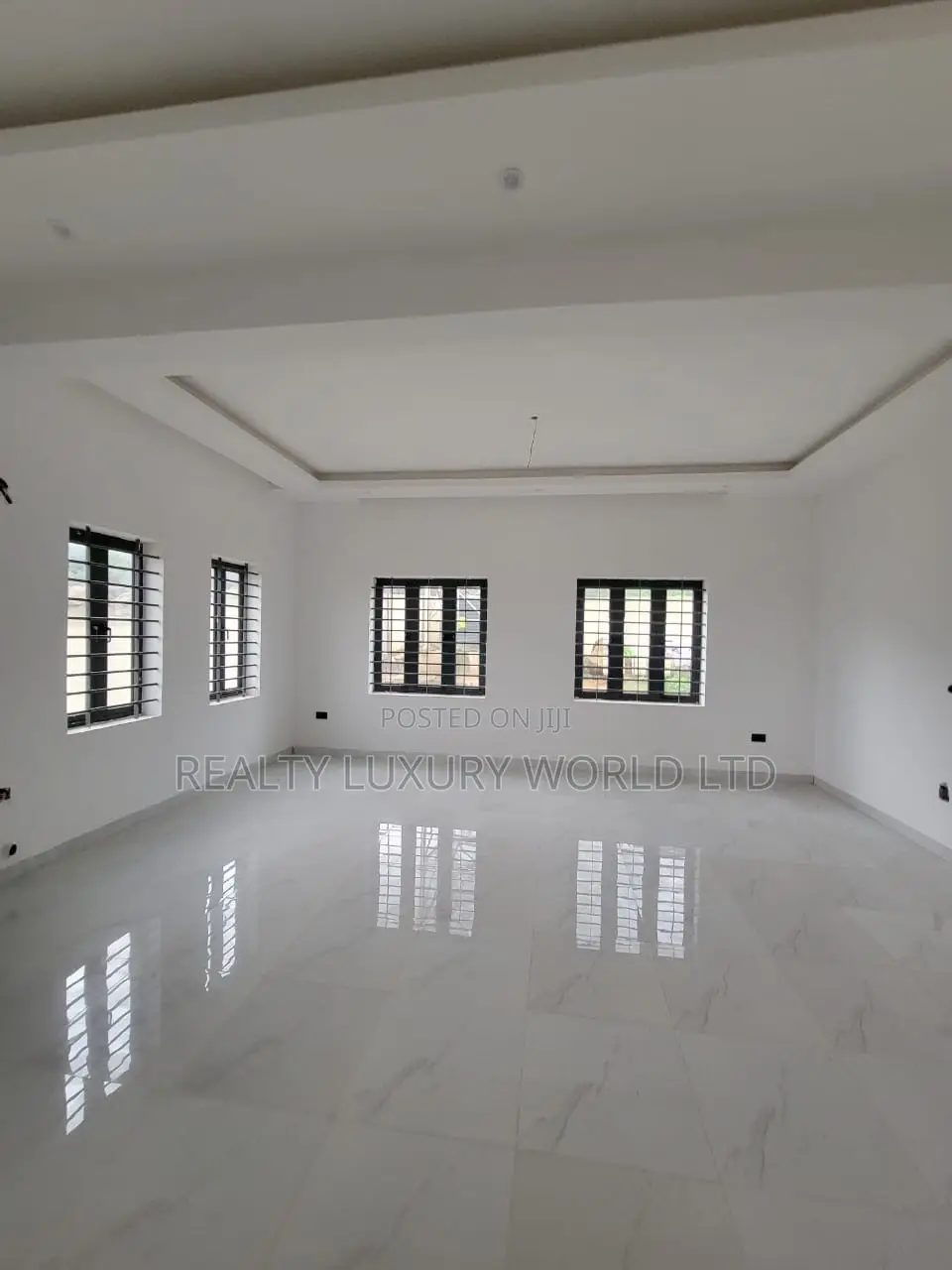 5bdrm Duplex in Katampe Extension for sale in Katampe Extension