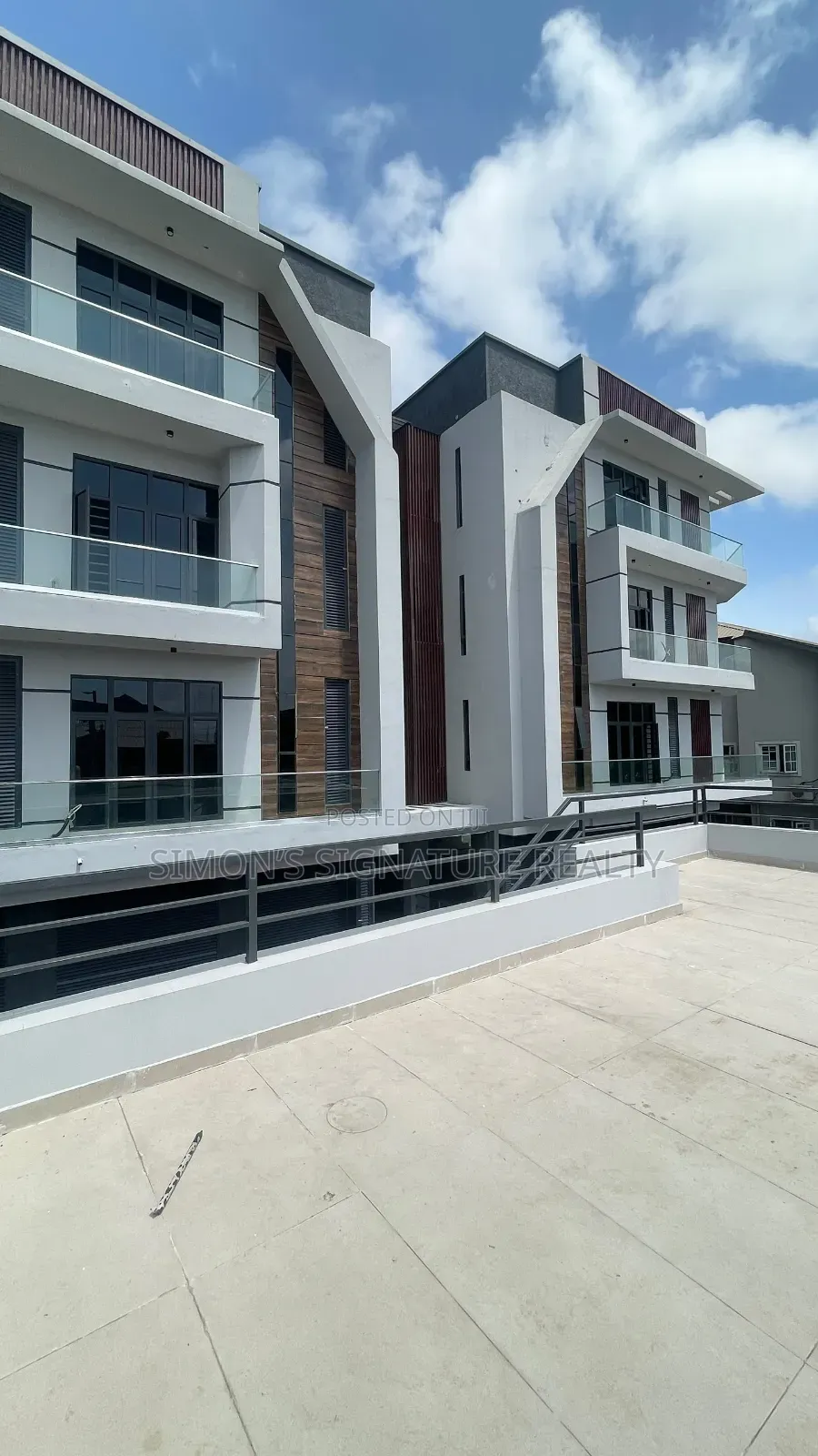2bdrm Apartment in Ademola Adetokunbo for rent in Ademola Adetokunbo
