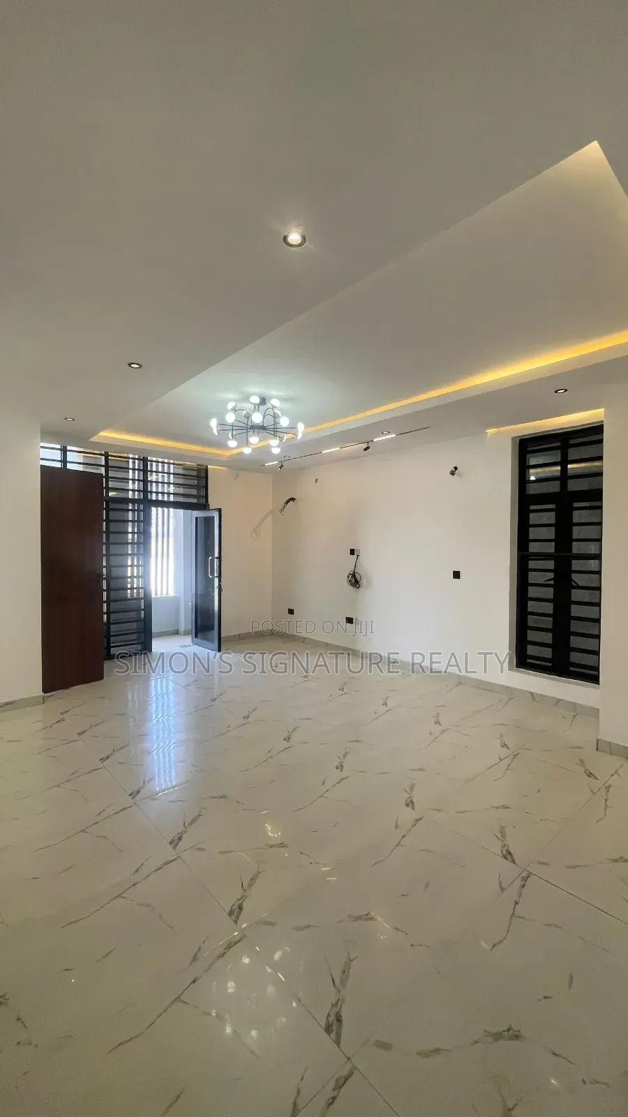2bdrm Apartment in Ademola Adetokunbo for rent in Ademola Adetokunbo